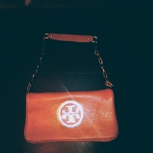 Brown woman's purse.